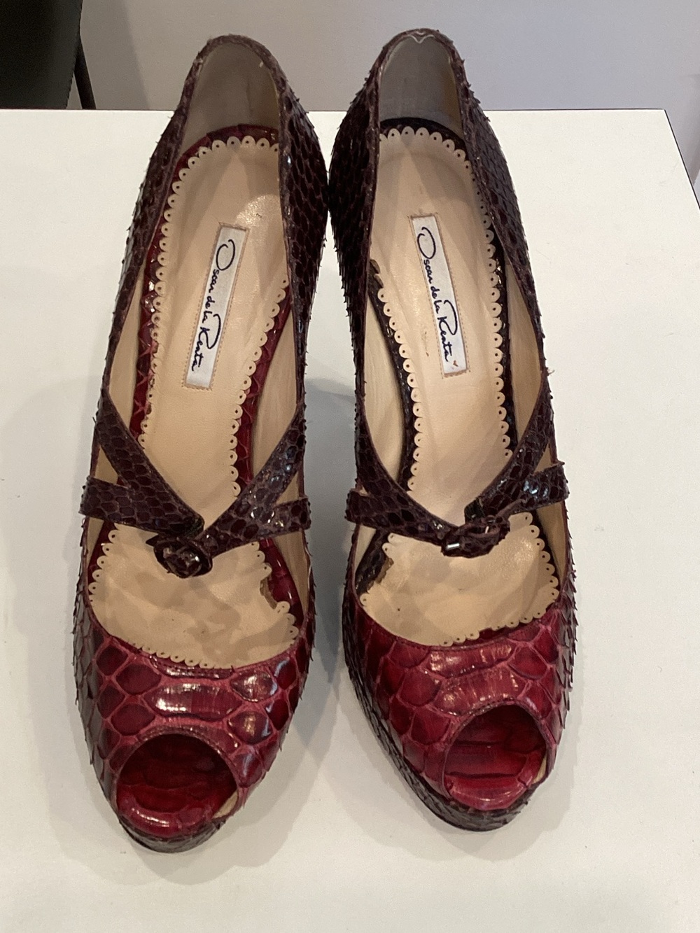 Oscar de la Renta Two-Tone Burgundy Python Peep-Toe Pumps